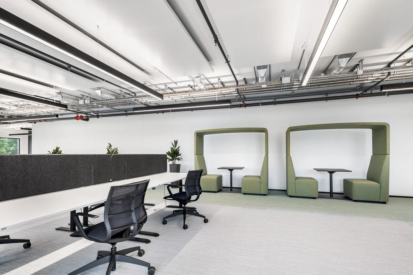 R2 Tower - Porta la tua azienda a nuove vette! - Foto 8 di 13