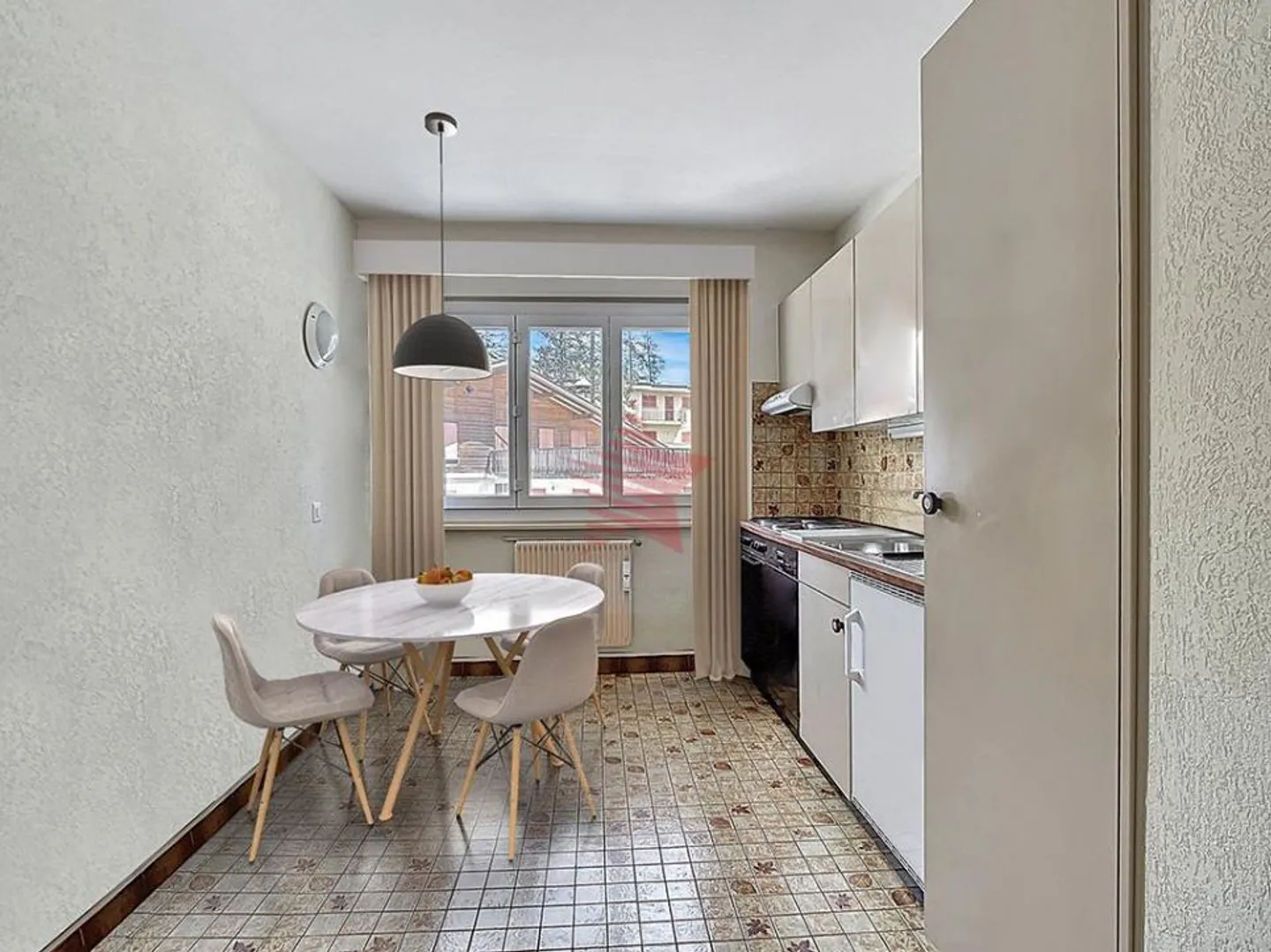 Appartamento 4 locali - Foto 3 di 4