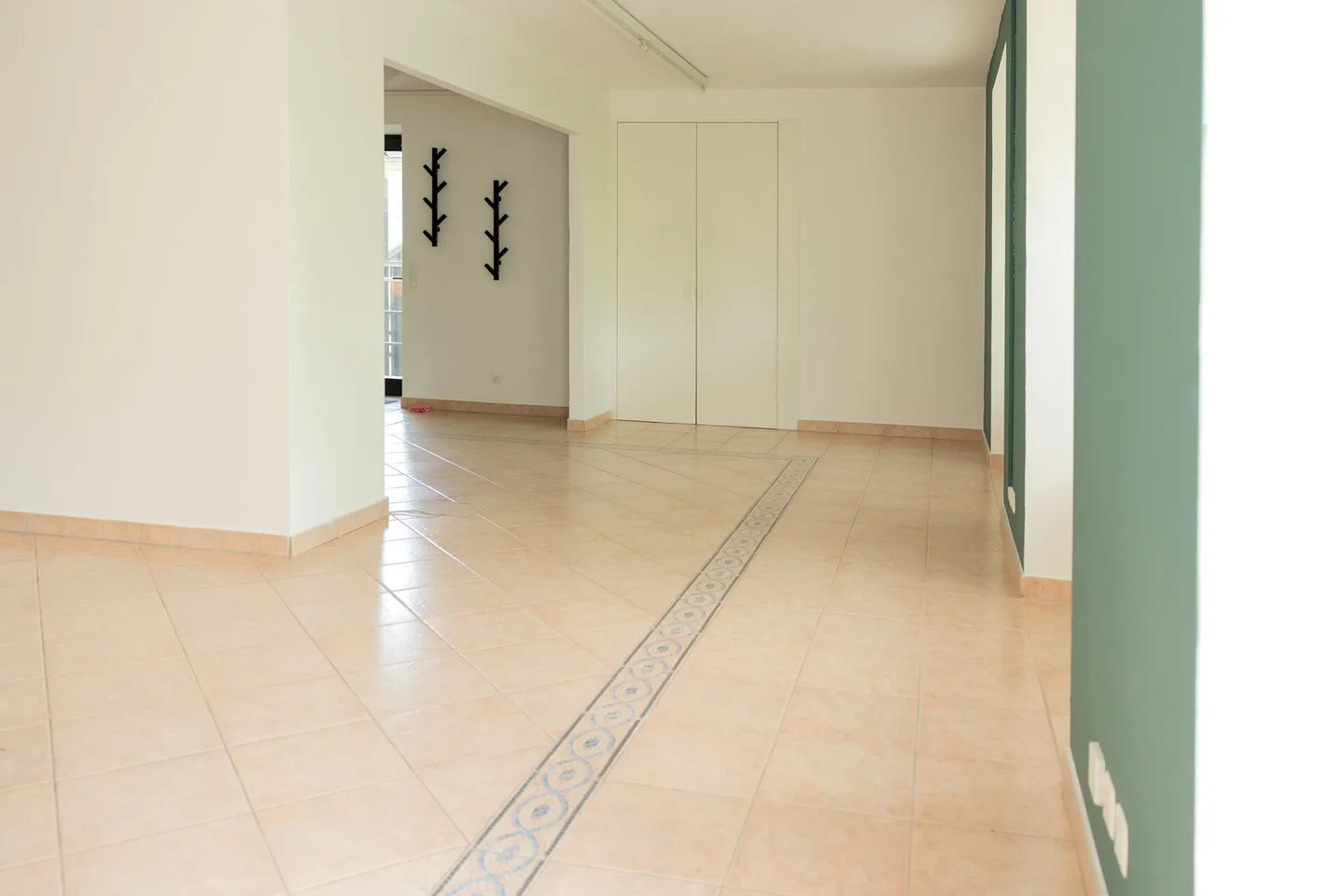 Studio n° 2, (66m2) au cœur de Wohlen pour une conception personnelle - Photo 1 sur 10