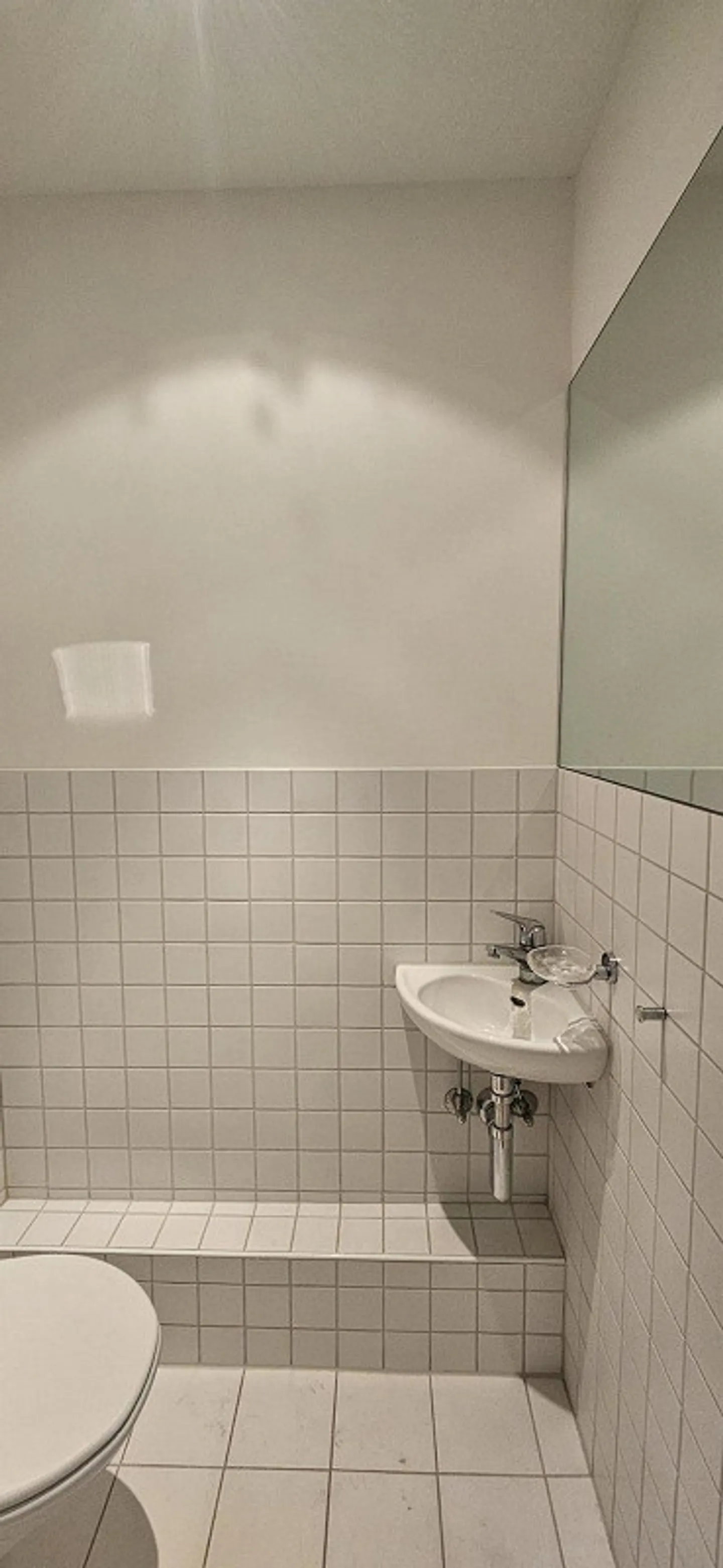 Zentrale 4-Zimmer-Wohnung in Zürich - Foto 5 von 11