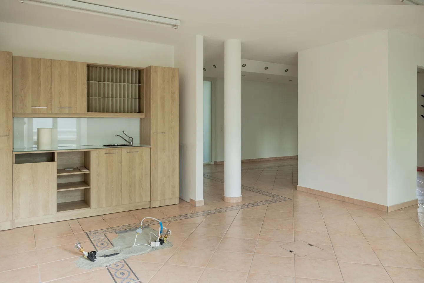 Studio n° 2, (66m2) au cœur de Wohlen pour une conception personnelle - Photo 2 sur 10