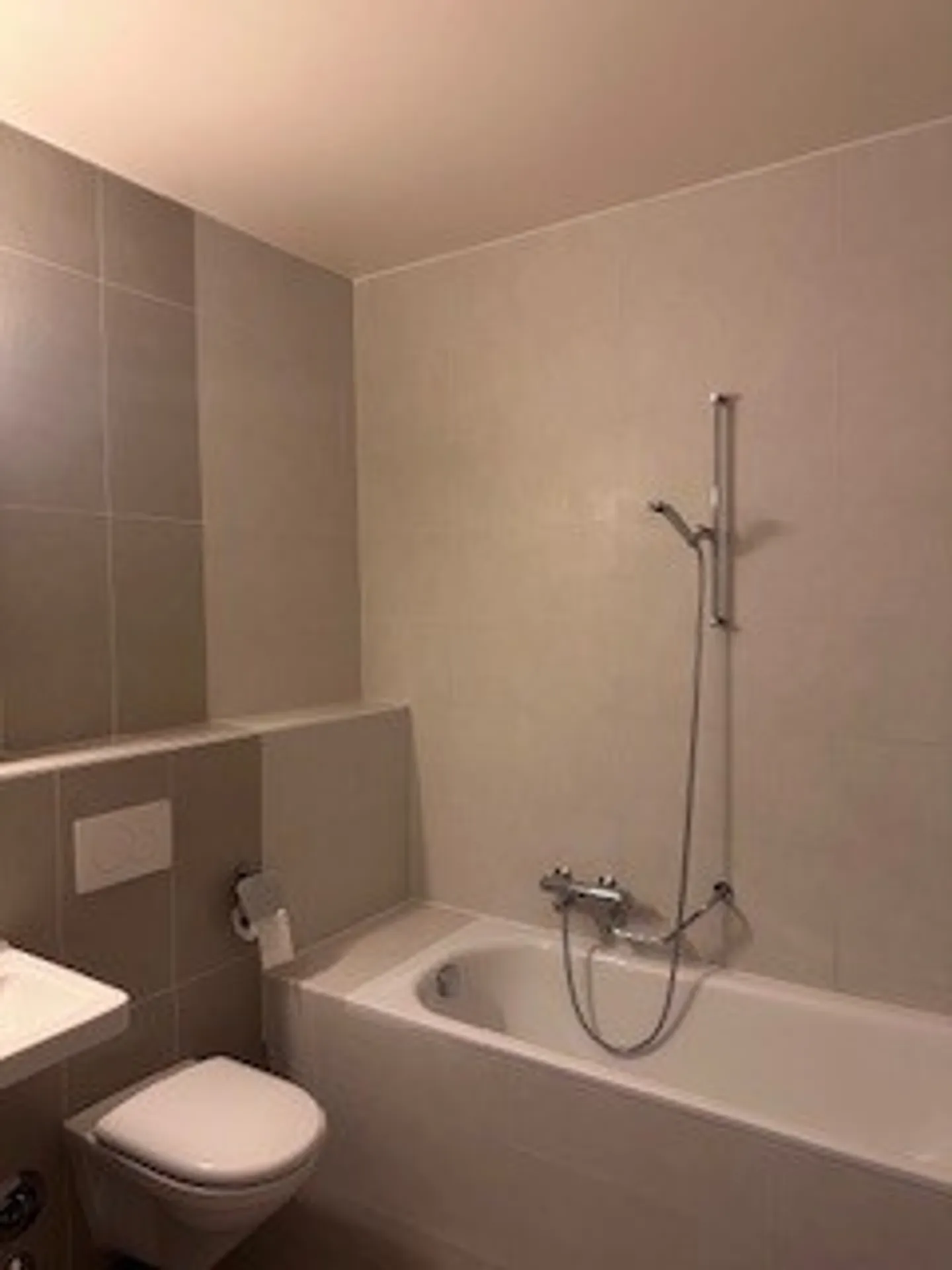 Charmant appartement 2.5 pièces - Photo 7 sur 11