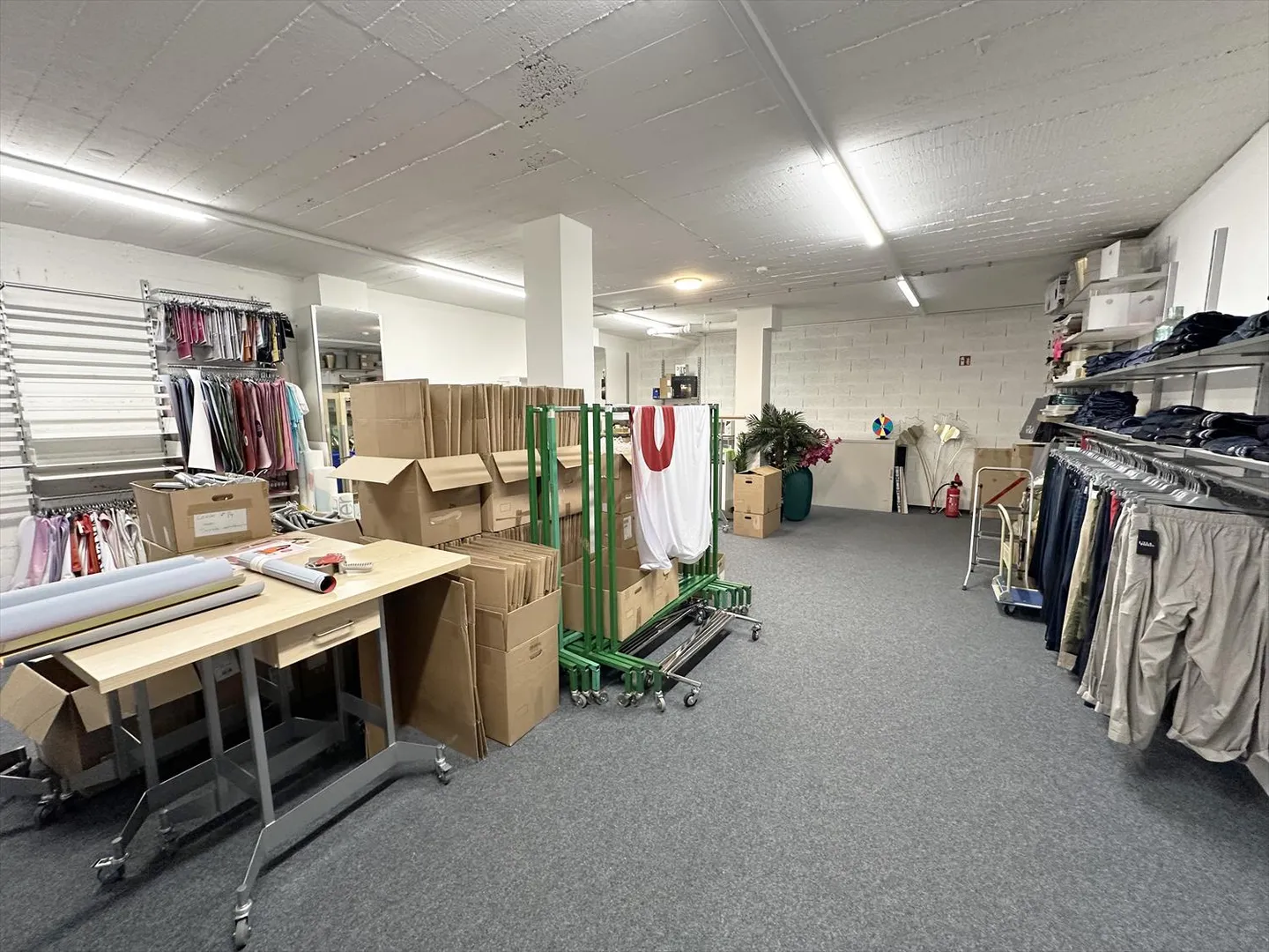 Storage Unit 1 Room - Photo 4 of 8