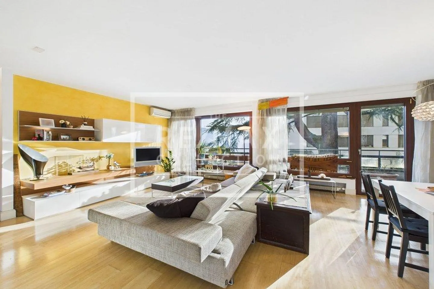 Elegante Wohnung mit Seeblick - Foto 3 von 13