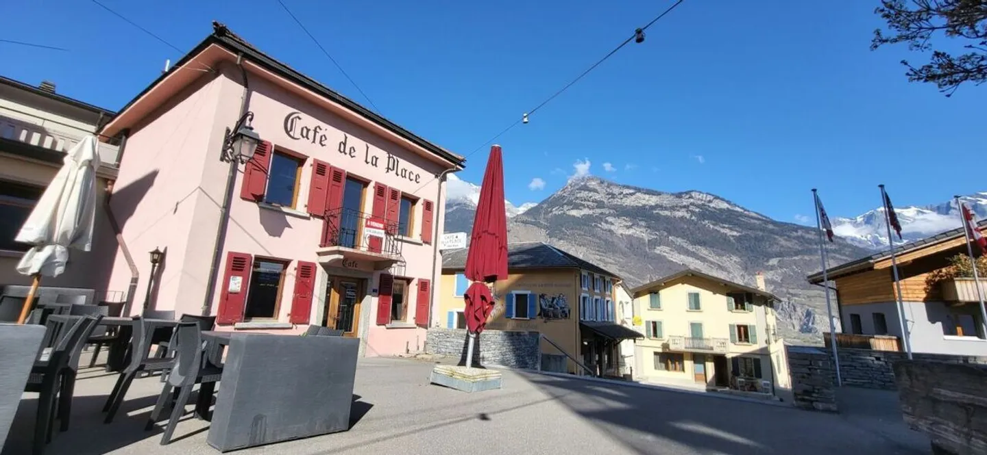 Casa singola in affitto - Foto 1 di 17