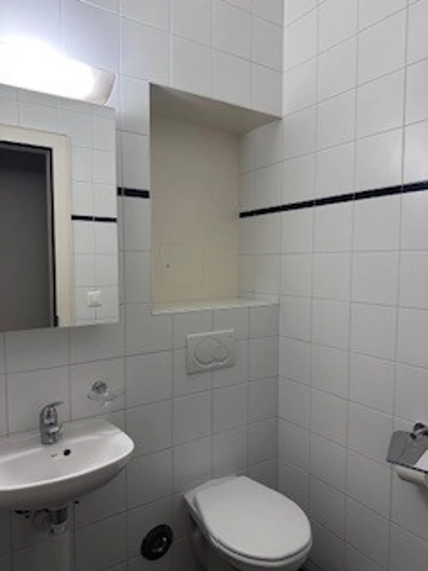 Apartment for rent - Photo 8 of 13