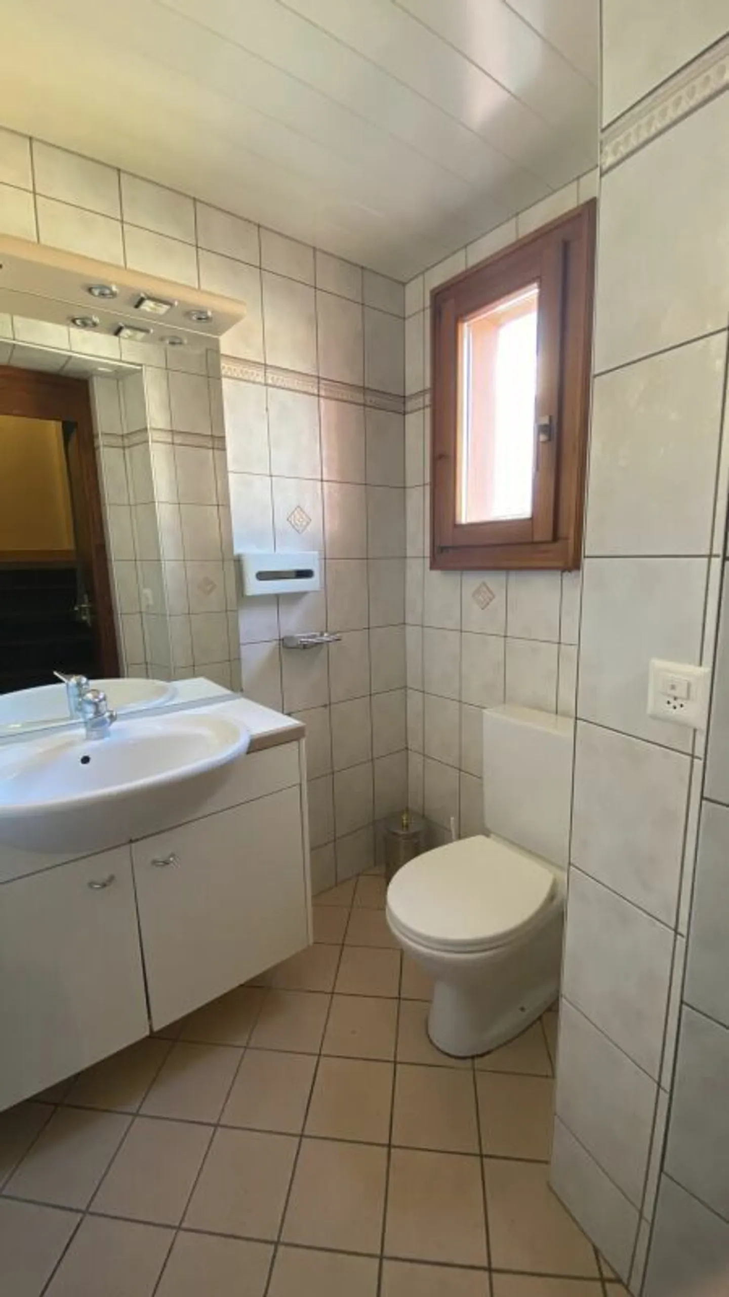 Casa singola in affitto - Foto 8 di 17
