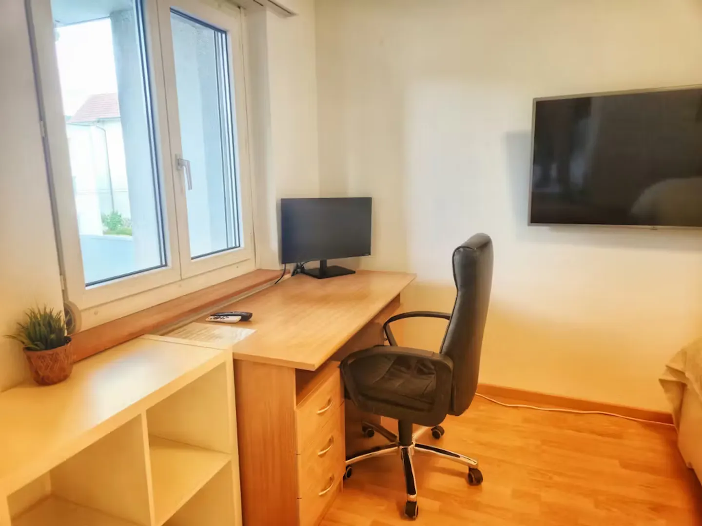 Apartment for rent - Photo 3 of 10