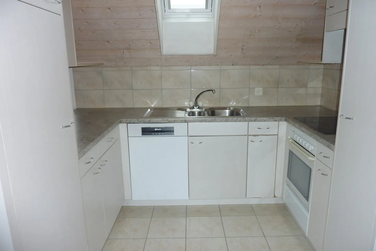 Wellness Oasis - Attractive Roof Maisonette Apartment! - Photo 4 of 11