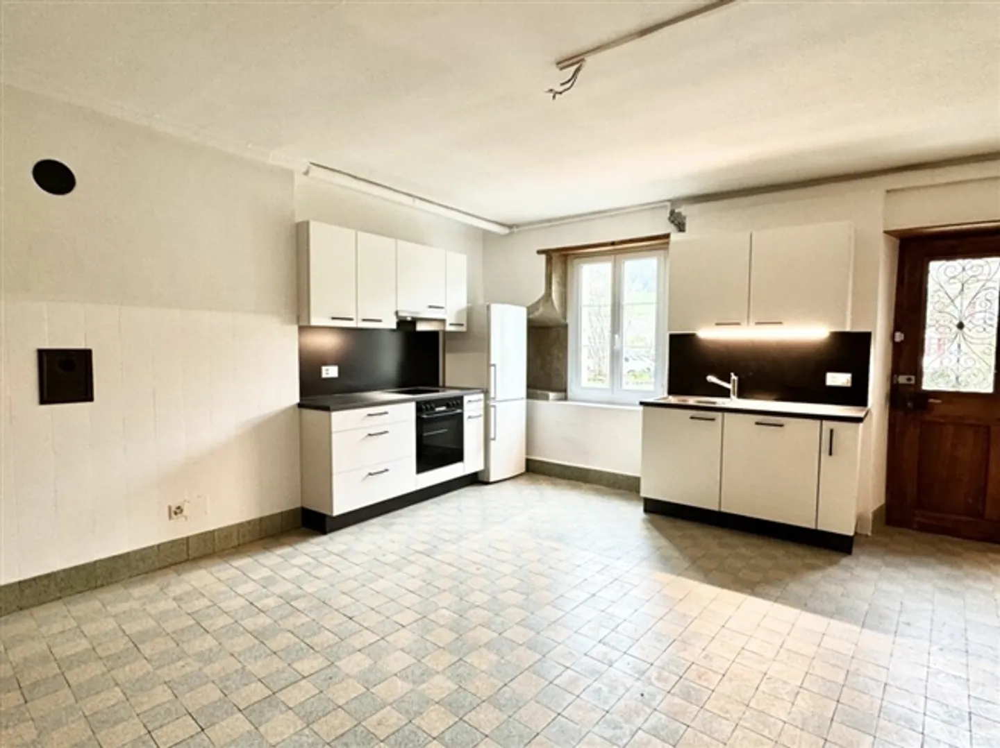 Spannende Immobilie mit sehr gutem Ertrag - Foto 2 von 8