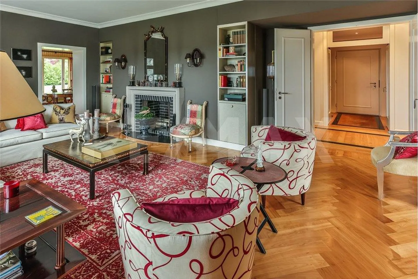 Exklusive Villa mit 13 Zimmern an bester Lage in Unterengstringen - Foto 8 von 13