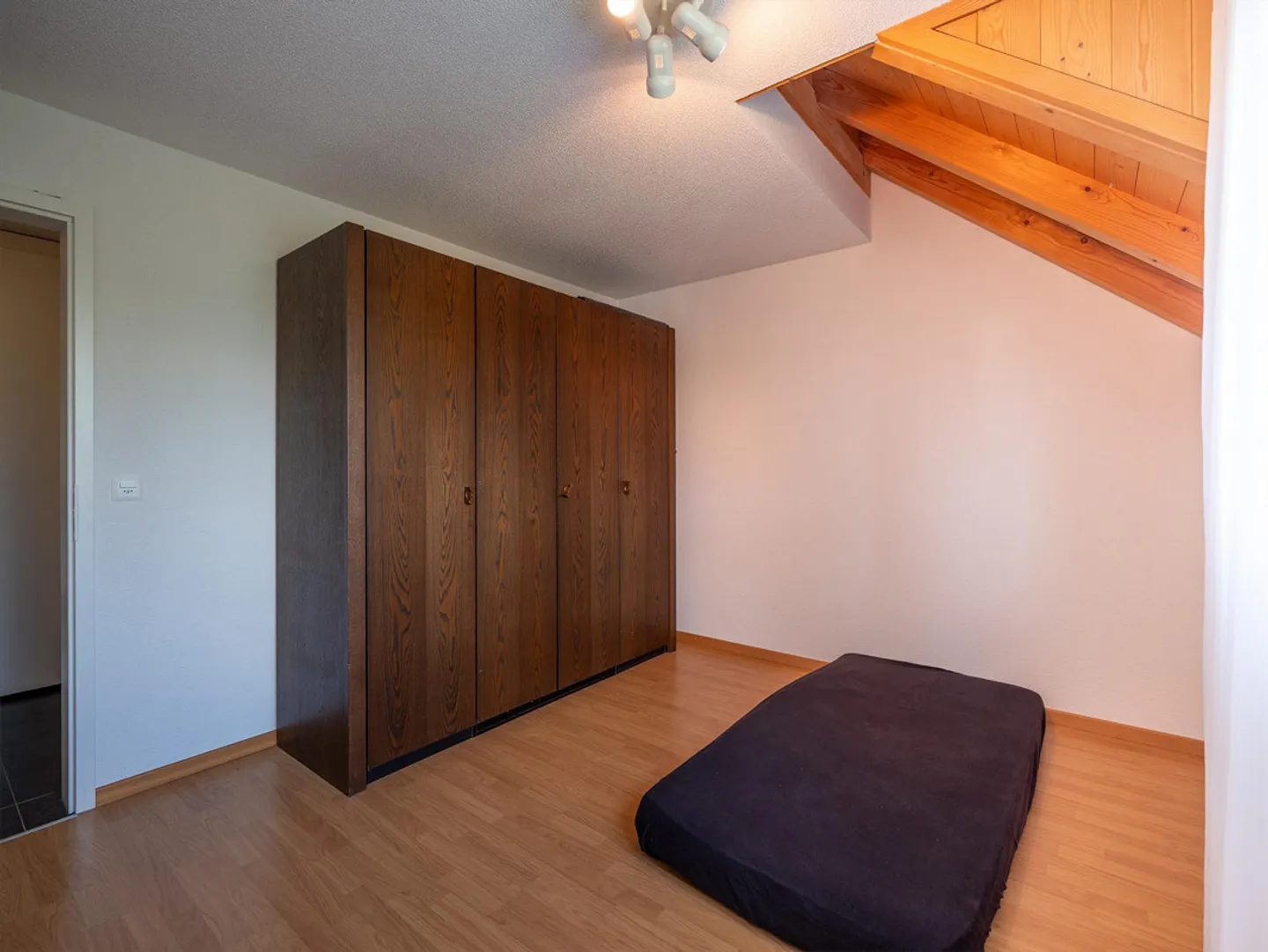 Modern 4.5-room maisonette apartment with Swedish stove - Photo 13 of 24