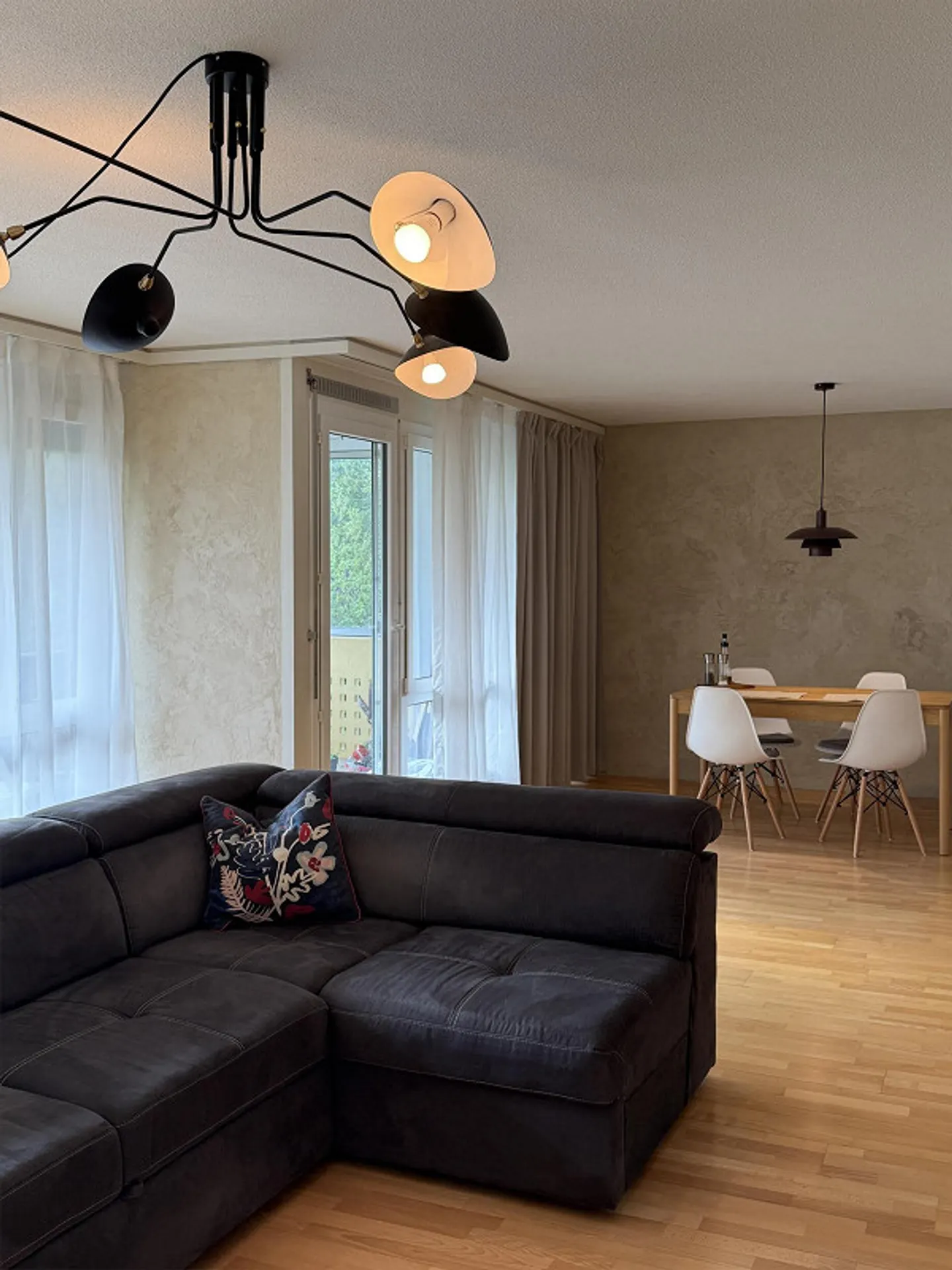 Geräumige Wohnung mit Balkon - Foto 8 von 15