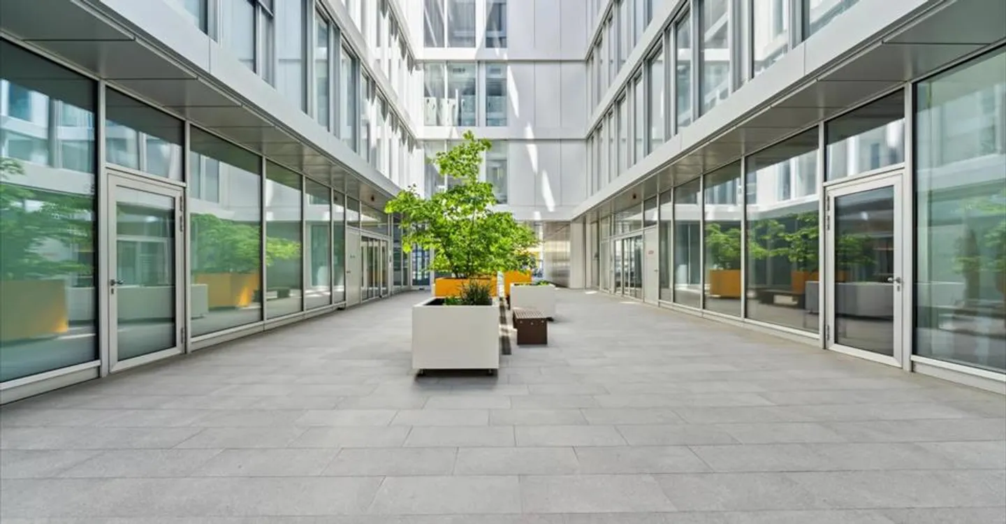 Office space for rent - Photo 6 of 13