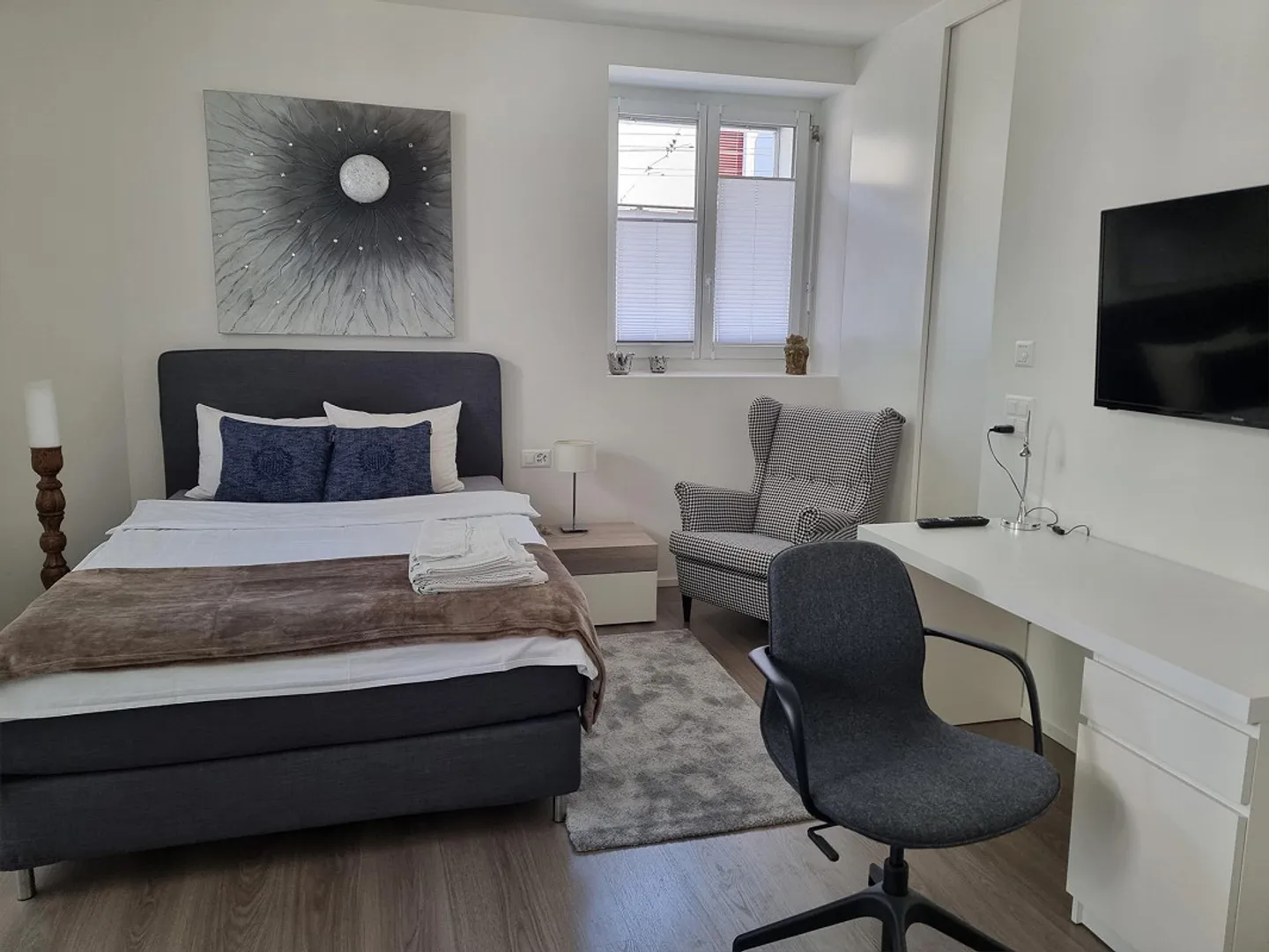 möblierte Wohnung am Römerhof (!Top Lage!) - Foto 1 von 3