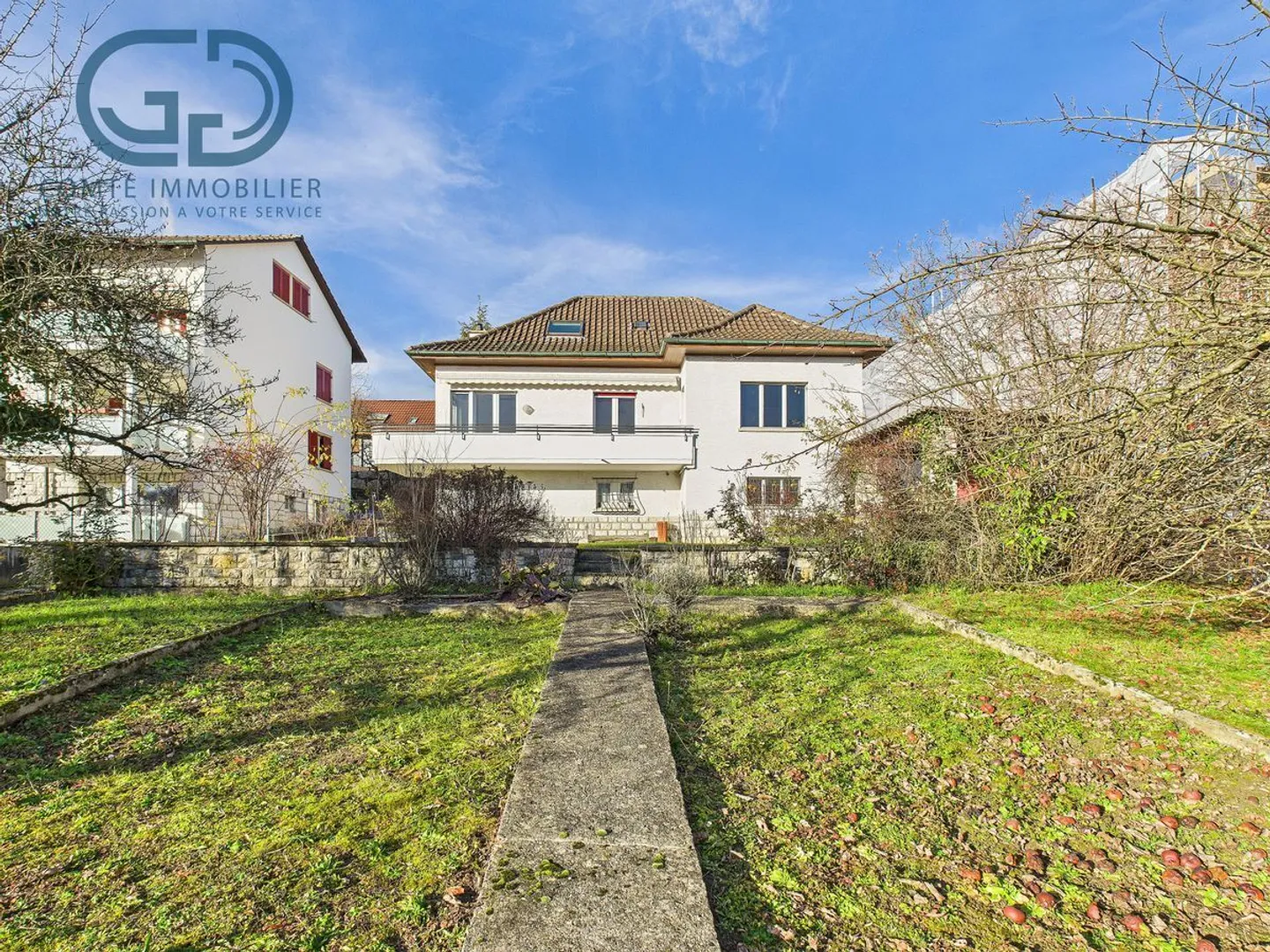 Stunning detached house very well located in Delémont - Photo 1 of 13