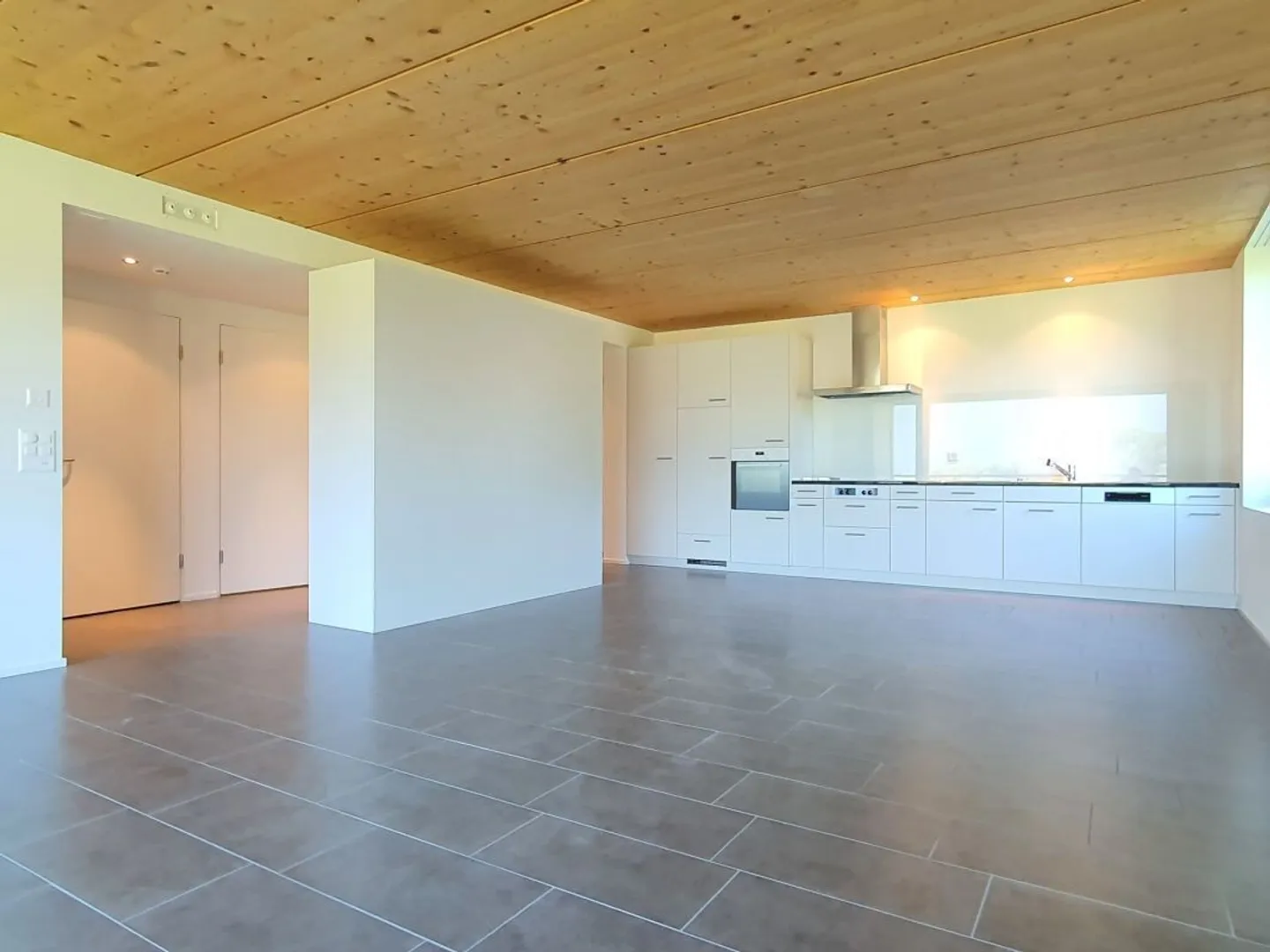 Vita assistita: moderno appartamento di 3,5 locali con finiture moderne e bel balcone - Foto 1 di 9