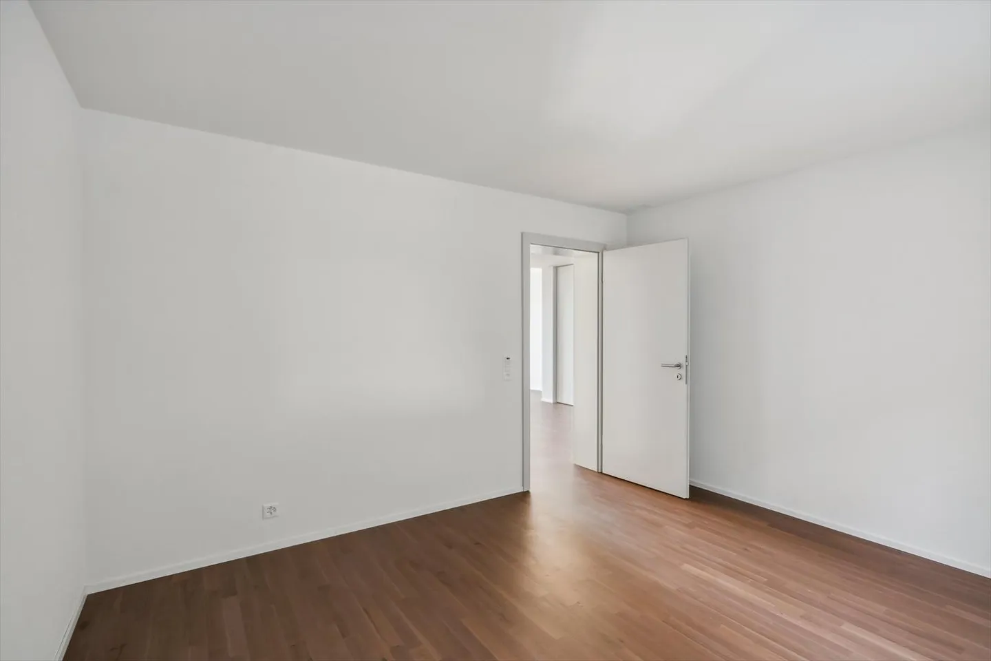 Beautiful 2.5-room apartment with 66m2 and balcony - Photo 9 of 12
