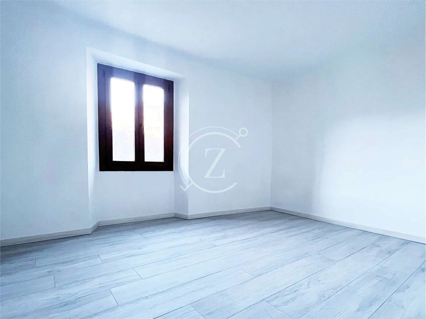 BIRONICO - Bright 3.5-Room Apartment - Photo 2 of 5