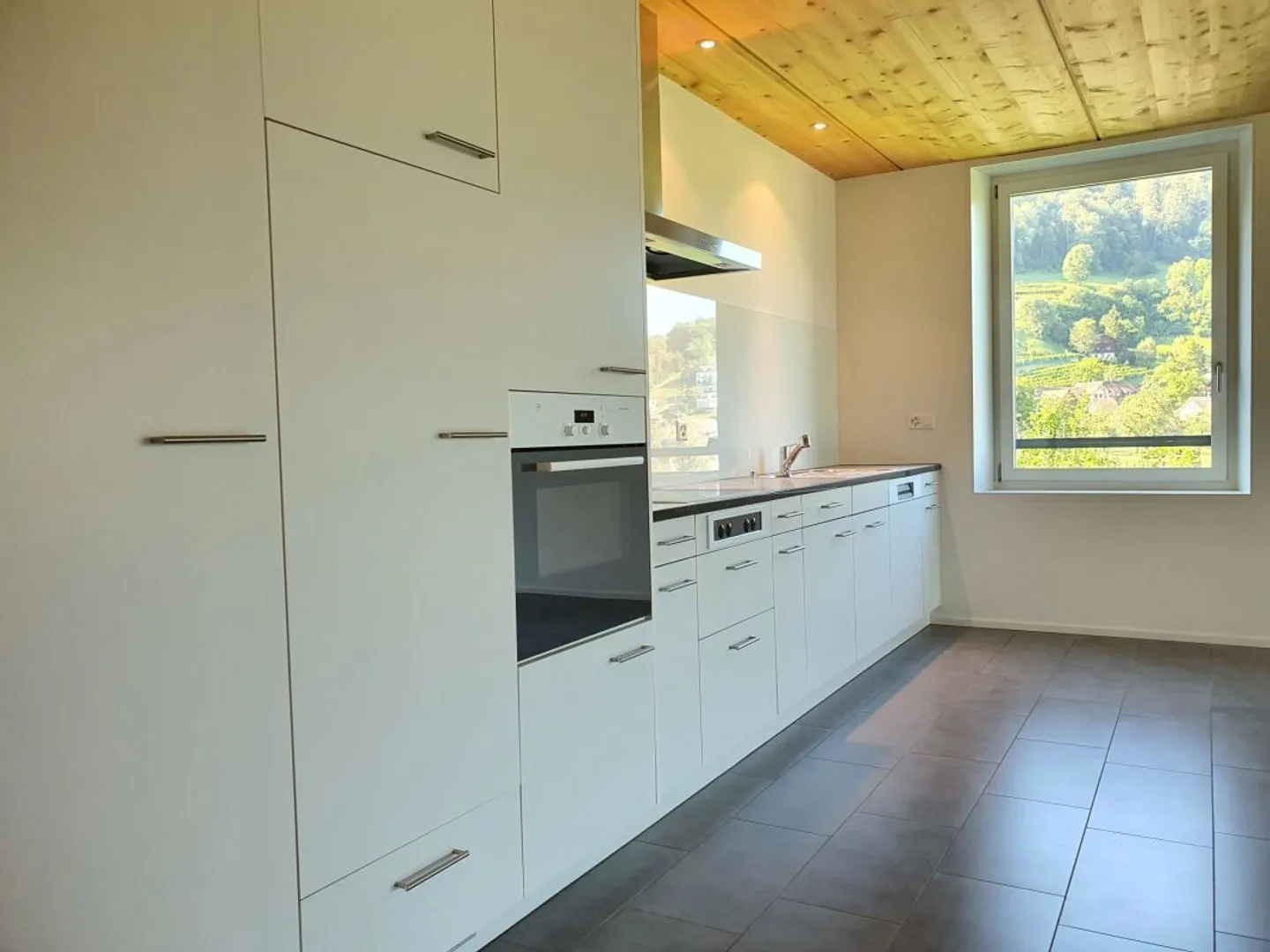 Vita assistita: moderno appartamento di 3,5 locali con finiture moderne e bel balcone - Foto 2 di 9