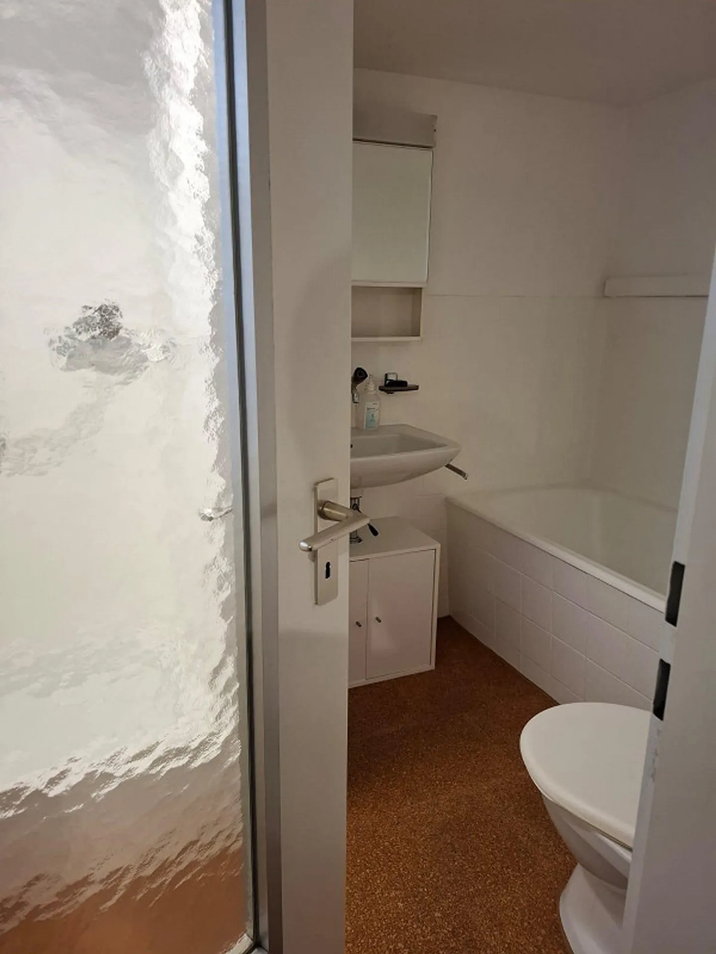 Maison charmante avec caractère d'atelier à Gähwil - Photo 11 sur 12