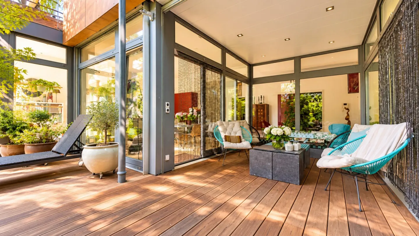 Ampio Appartamento Familiare con Giardino - Foto 4 di 10