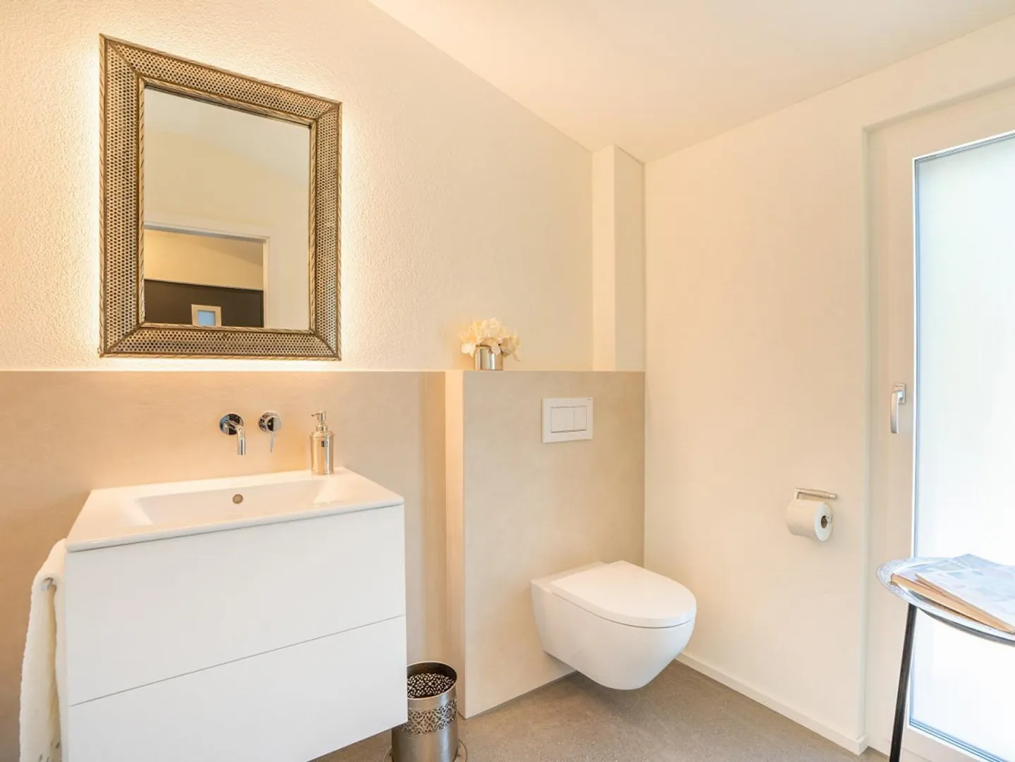 First occupancy: Living oasis with large terrace and private garden area - Photo 6 of 7