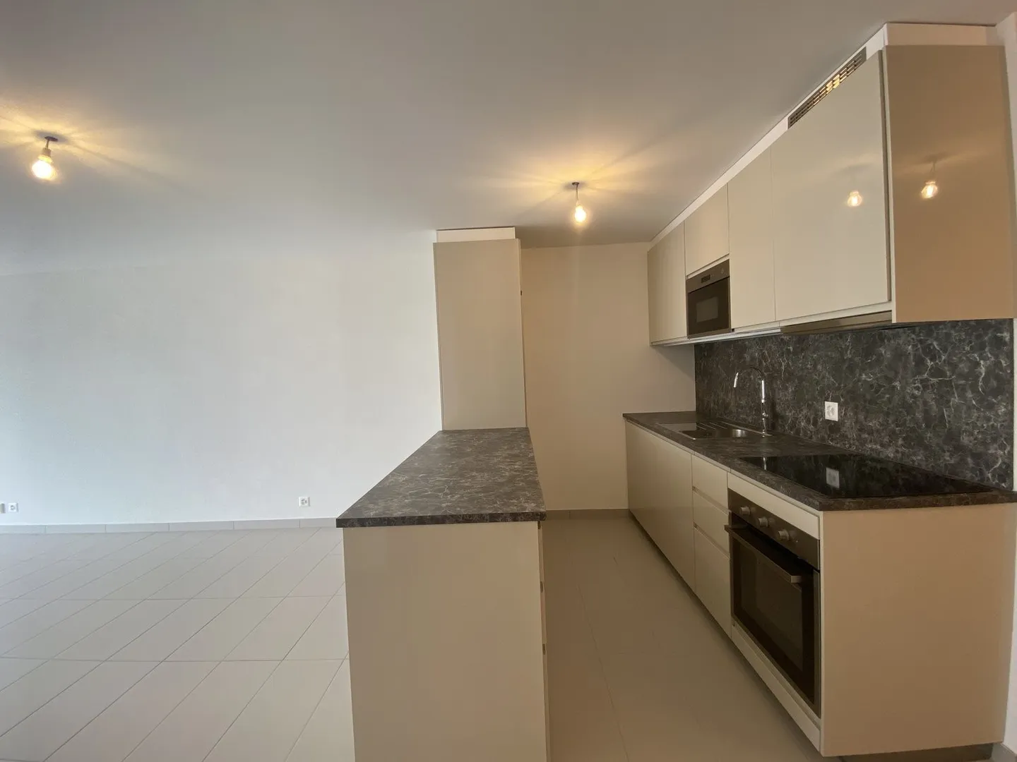 2,5-Zimmer-Wohnung - Foto 1 von 4