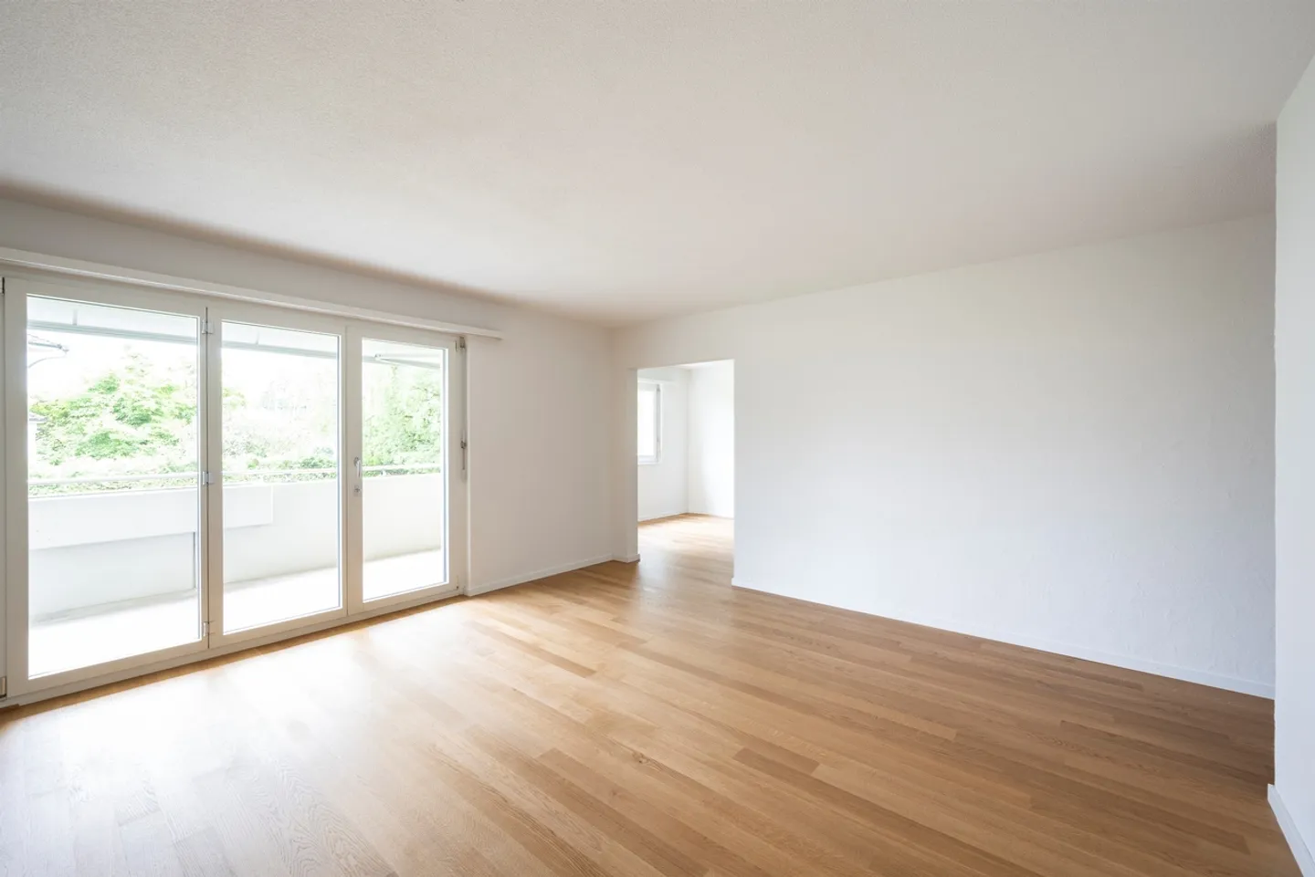 Your new home in freshly renovated apartment! - Photo 4 of 12