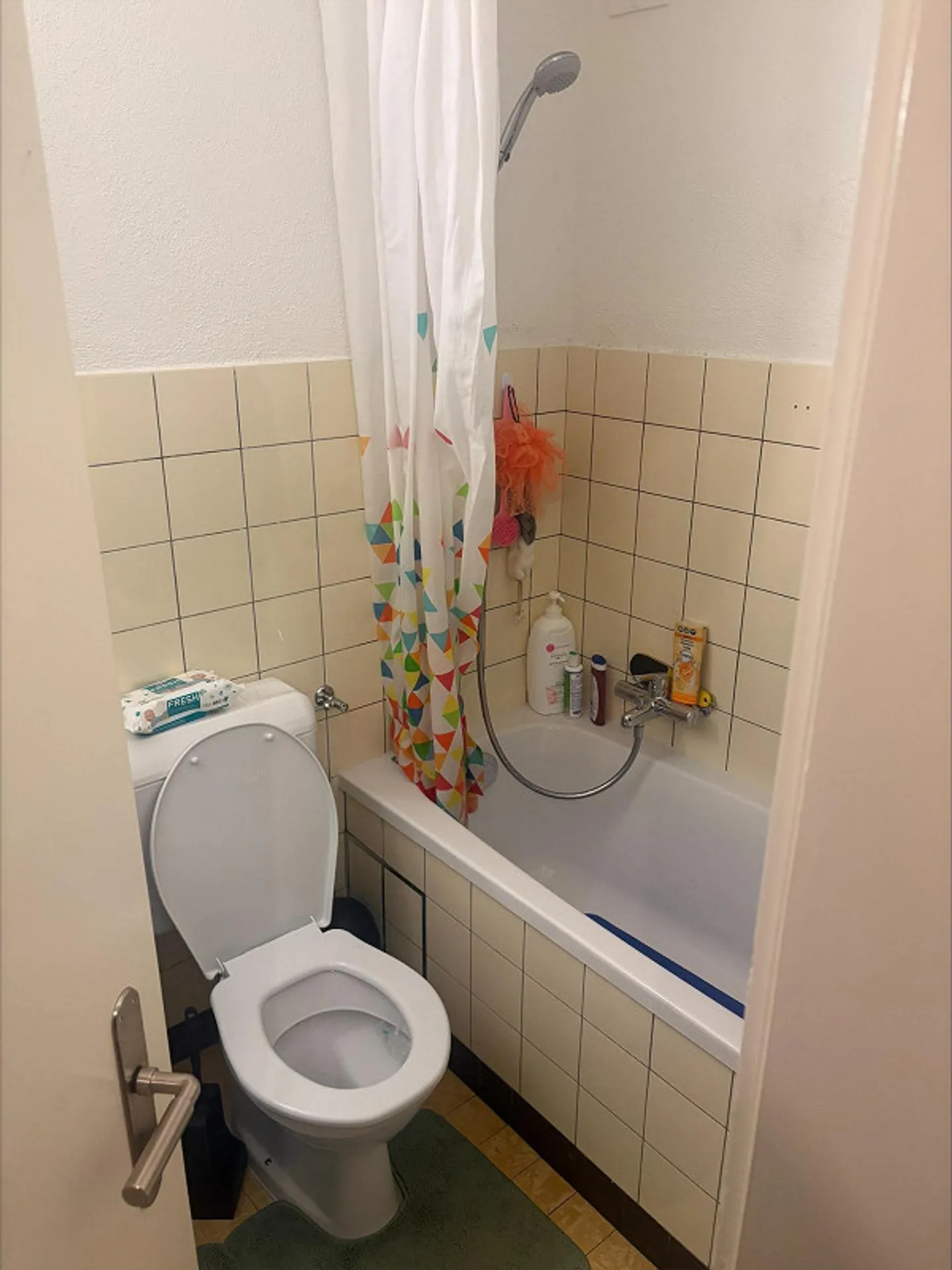 Charmante Wohnung in Basel - Foto 3 von 4