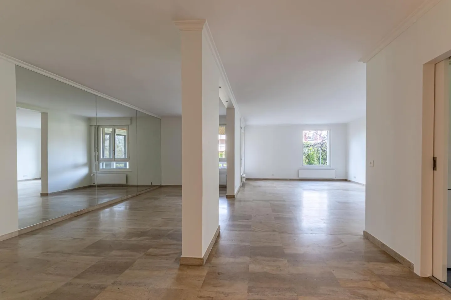 Appartamento 4 locali - Foto 4 di 10