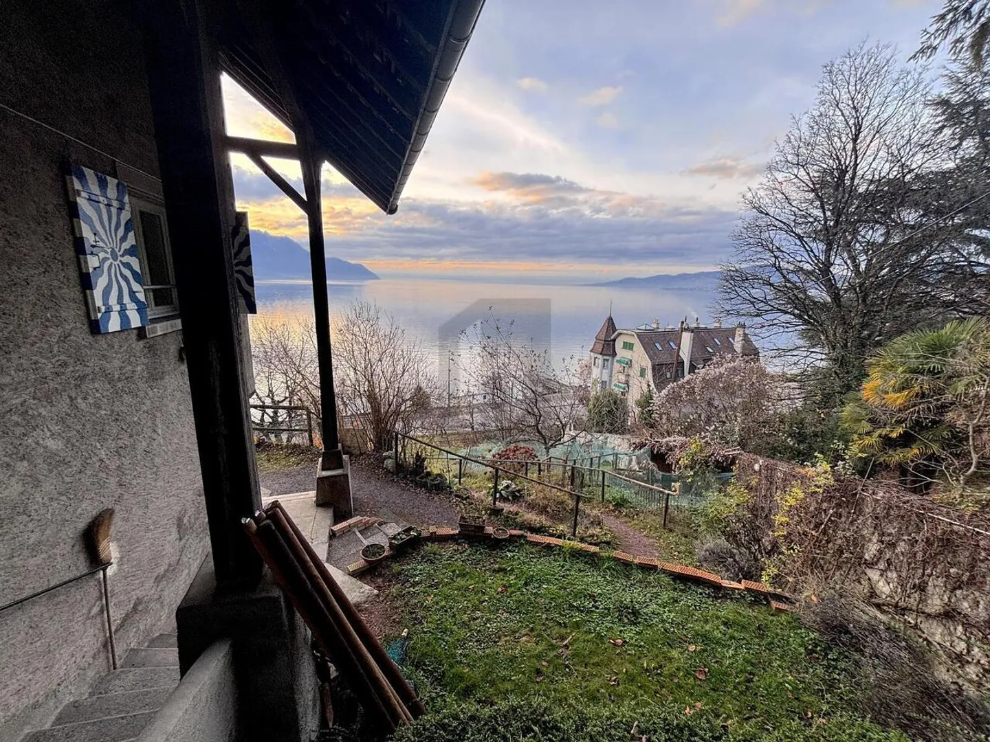 Duplex Charmant avec Jardin - Photo 2 sur 6