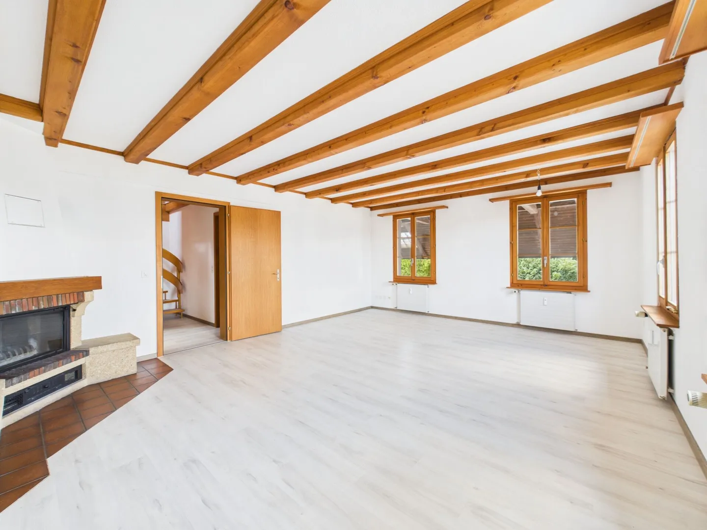 Appartement en duplex de 5,5 pièces - Photo 3 sur 17