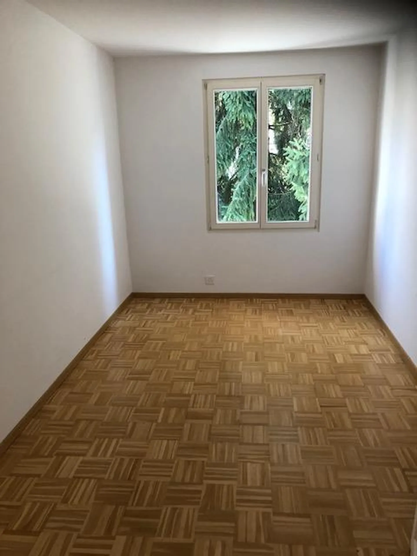 Appartamento mansardato 3.5 locali vicino agli ospedali - Foto 11 di 12