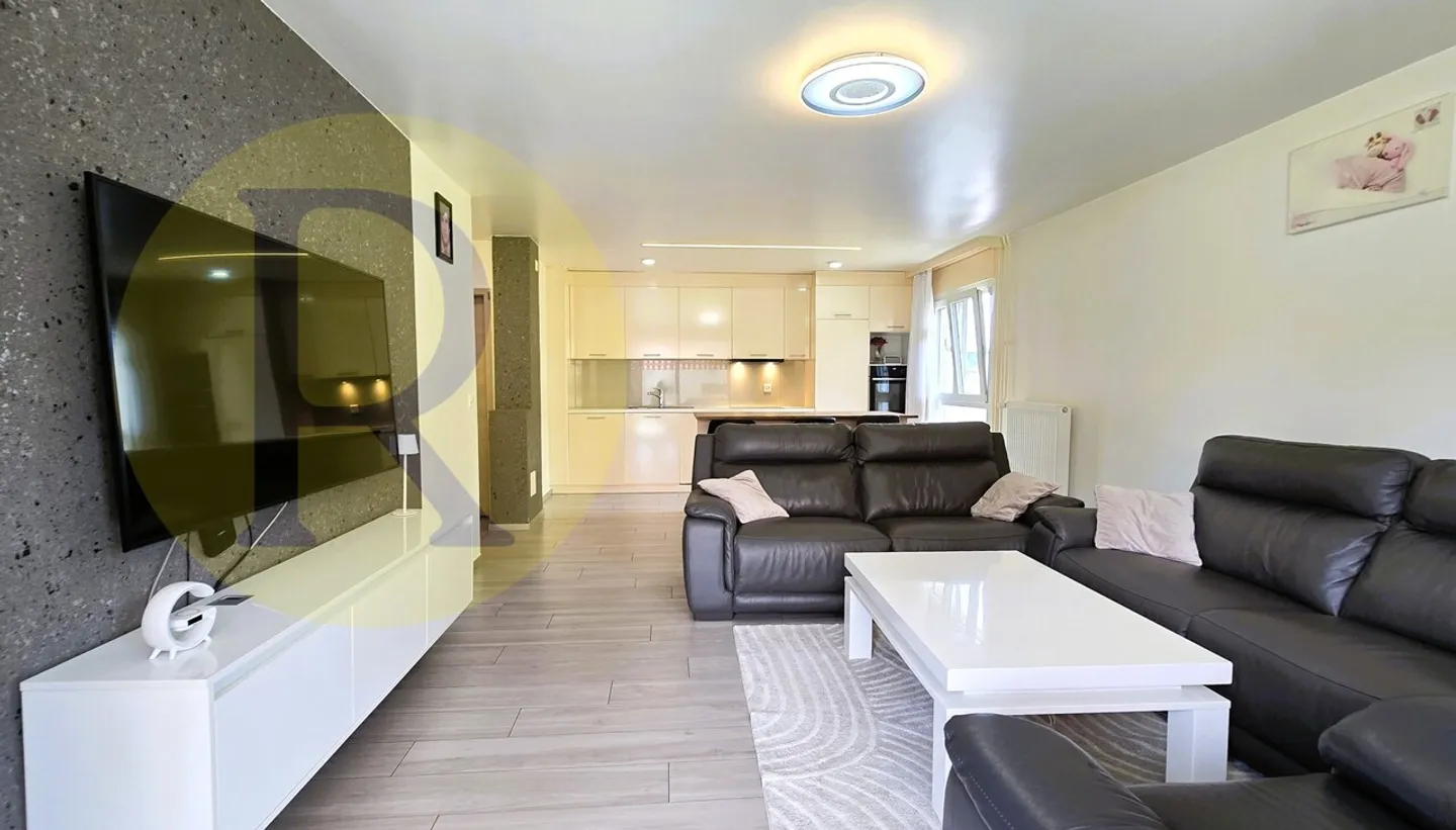 Appartement à vendre - Photo 1 sur 8