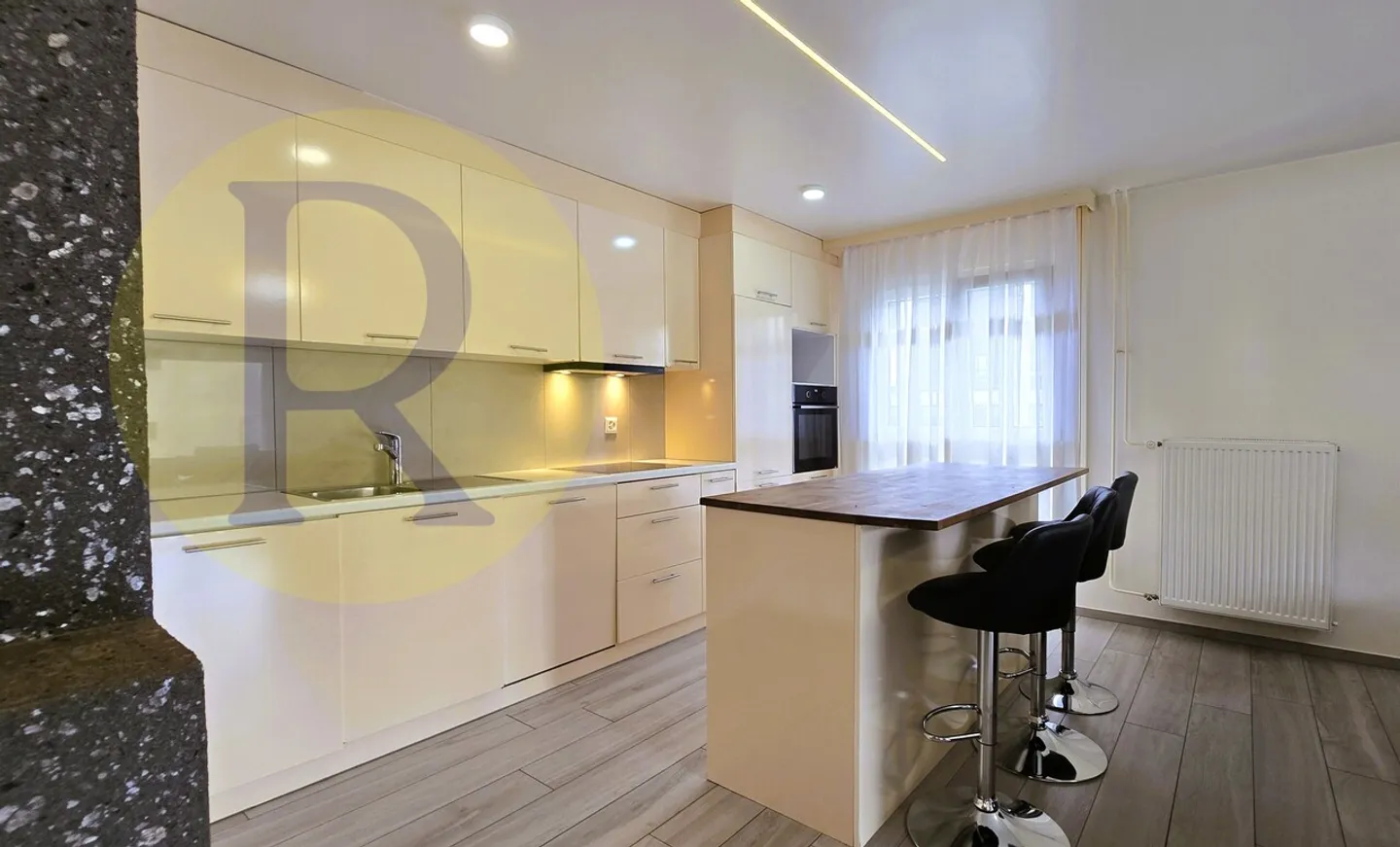 Appartement à vendre - Photo 4 sur 8