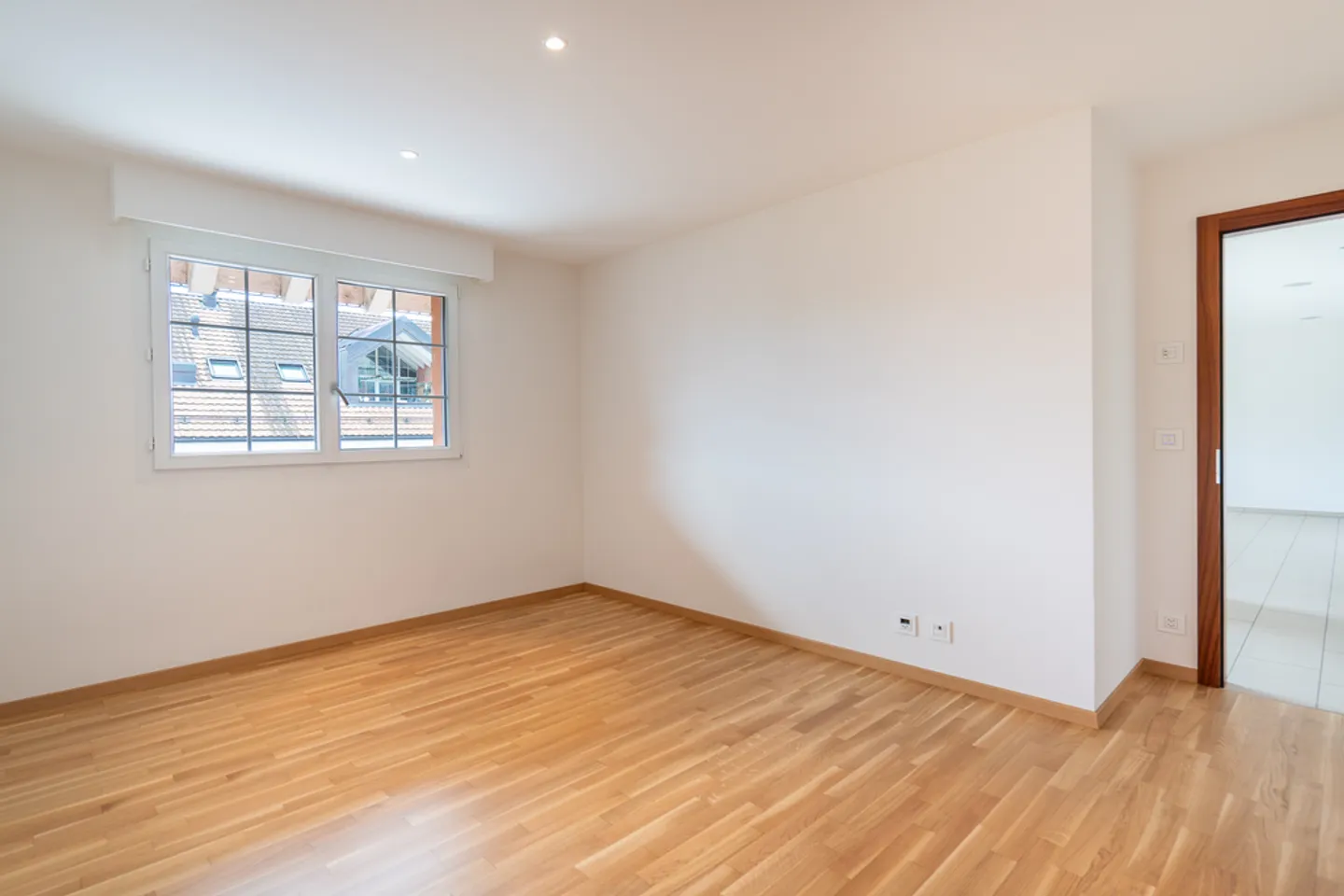 À LOUER - Excellente appartement de 2,5 pièces de 77 m2 à Lucens - Photo 3 sur 11