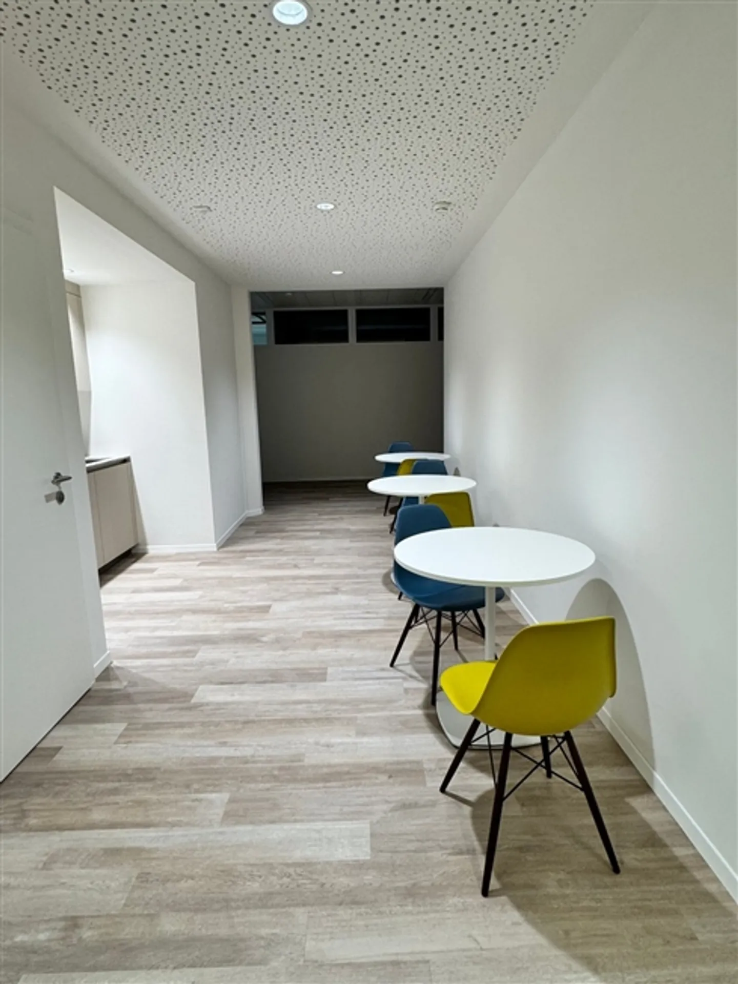 Your industrial workshops or your storage - 40 to 120 m2 in co-working mode - Photo 5 of 8