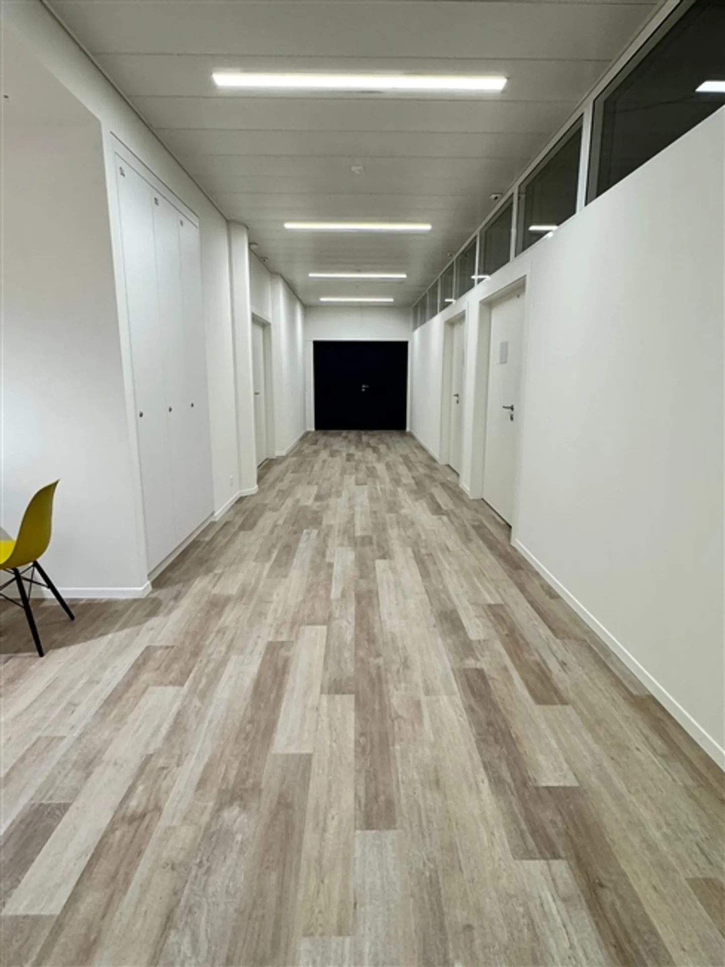 Your industrial workshops or your storage - 40 to 120 m2 in co-working mode - Photo 2 of 8