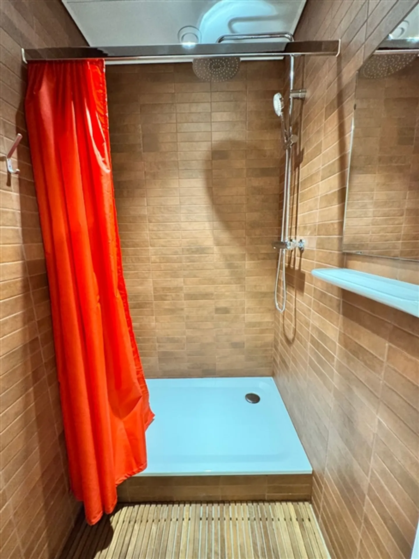 Your industrial workshops or your storage - 40 to 120 m2 in co-working mode - Photo 8 of 8