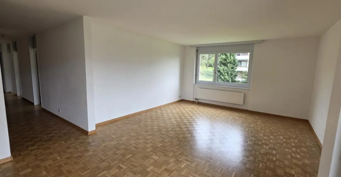 Schöne 4,5 Zimmer von 98m2 mit herrlichem Blick auf Delémont - Foto 6 von 12