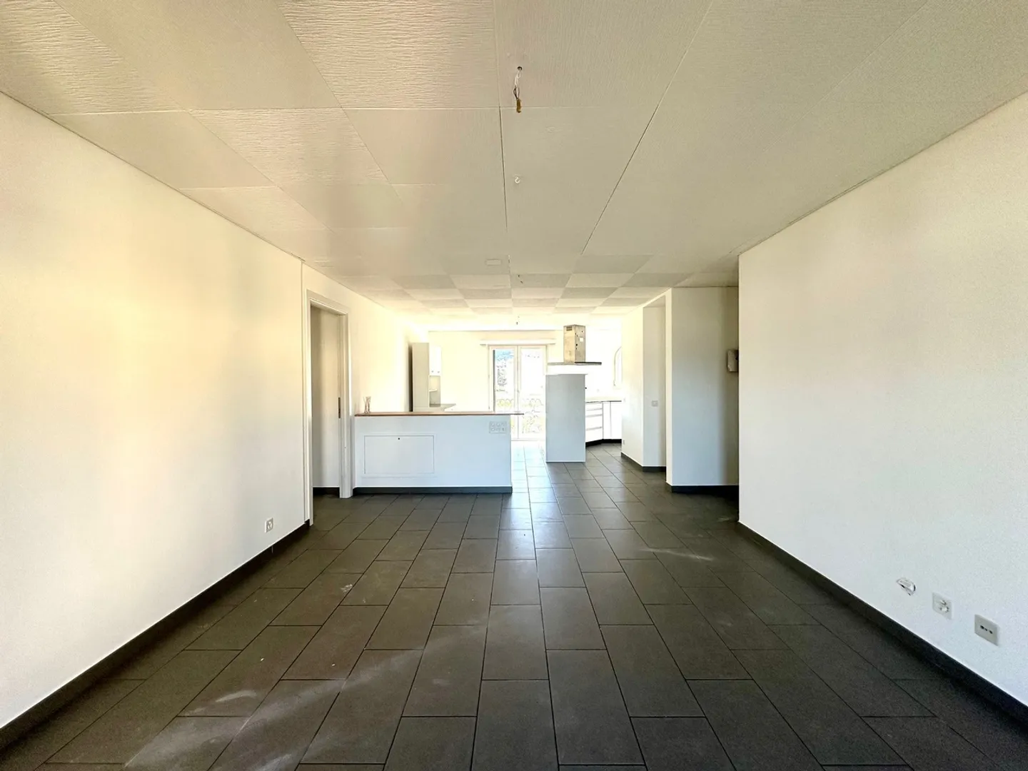 Appartamento spazioso - Photo 2 sur 15