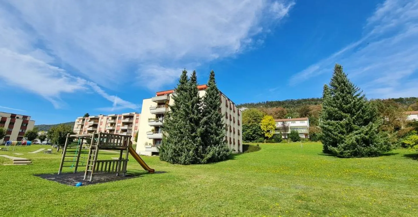 Schöne 4,5 Zimmer von 98m2 mit herrlichem Blick auf Delémont - Foto 12 von 12