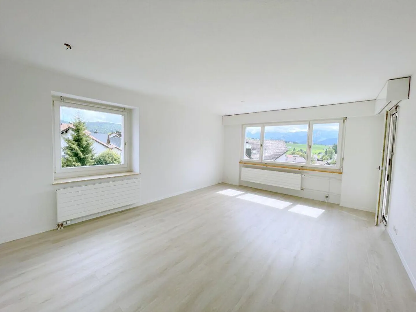 3-room apartment for rent - Photo 2 of 6