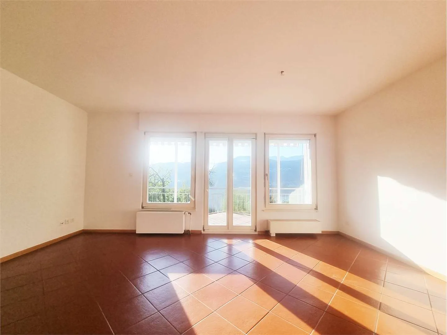 Maison de vacances avec vue sur le lac - Appartement deux pièces Lugano - Photo 5 sur 11