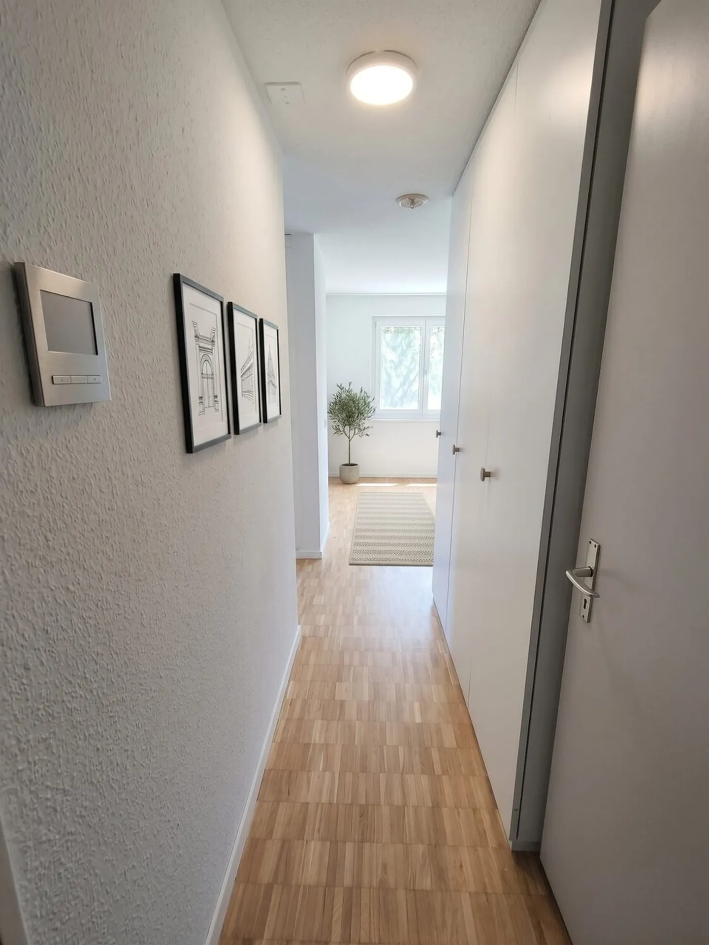 Appartement 2 pièces avec terrasse spacieuse - Photo 7 sur 8