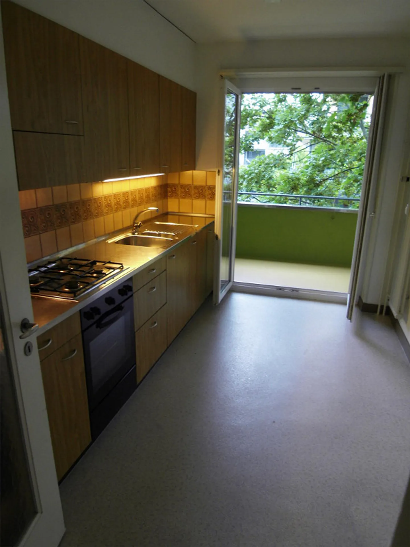 Belle grande appartement de 2,5 pièces à Kleinhünigen - Photo 4 sur 6