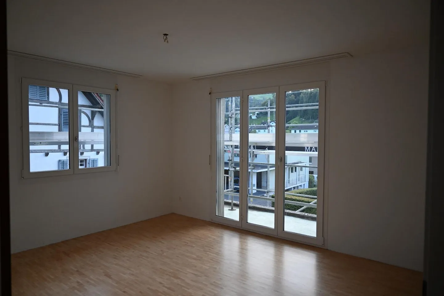 Appartamento spazioso di 5,5 locali recentemente ristrutturato, 138 m2, 1° piano - Foto 11 di 14