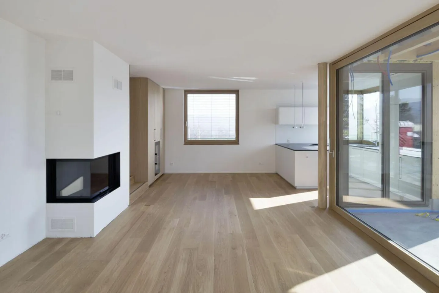 Architektonisches Unikat mit Pool, Liftanlage, vielseitigem Garten ... - Foto 6 von 20