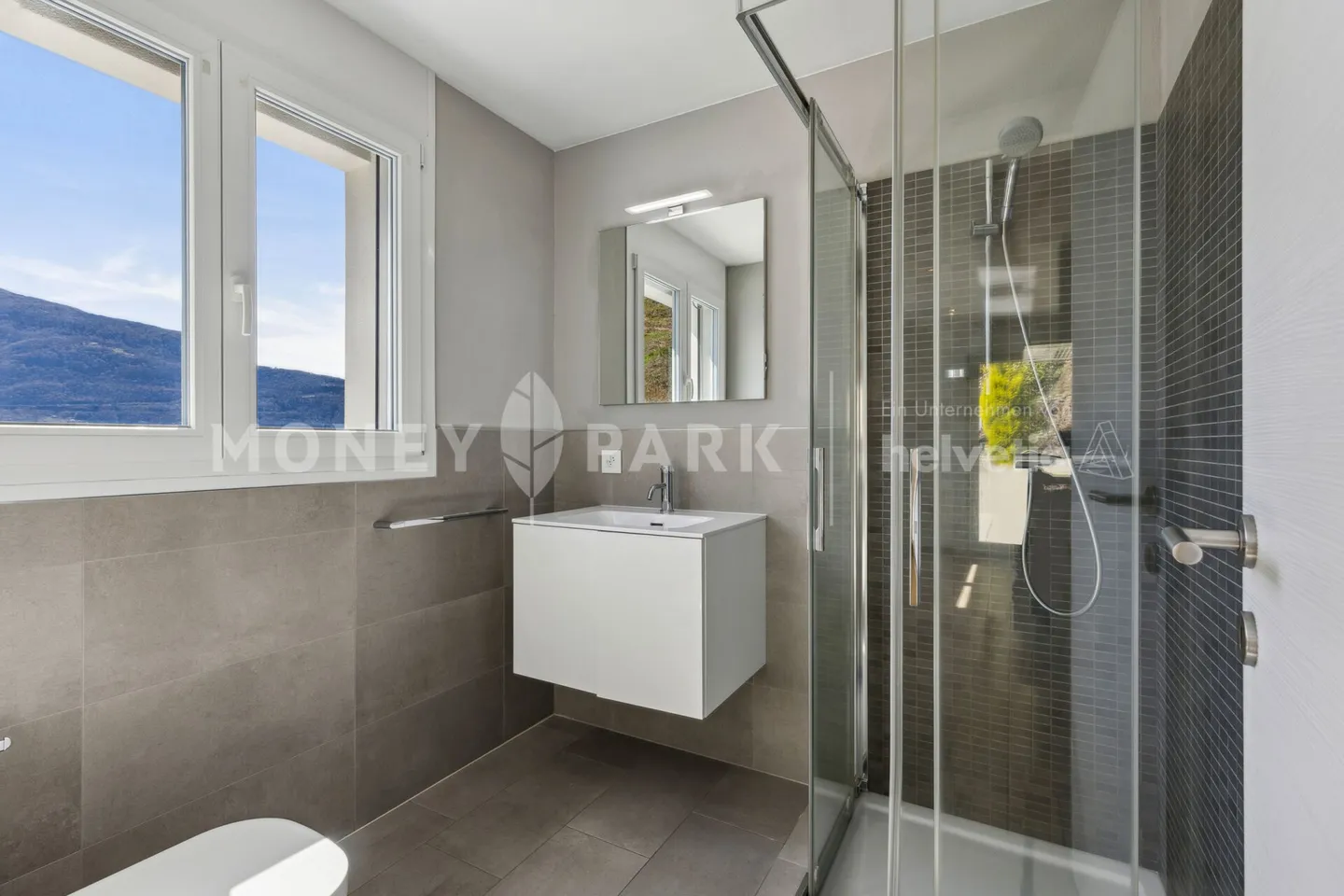 Charmante 5.5-Zimmer-Doppelhaushälfte / Splendida Casa Bifamiliare con 5.5 Locali - Foto 8 von 12